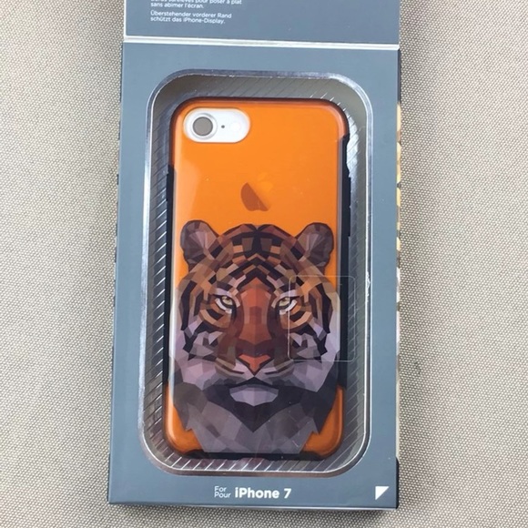 X-Doria Tiger Revel iPhone 7 Case - Picture 4 of 5